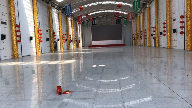以下以一个上海快消品广告设计案例为例，解析其成功之处：