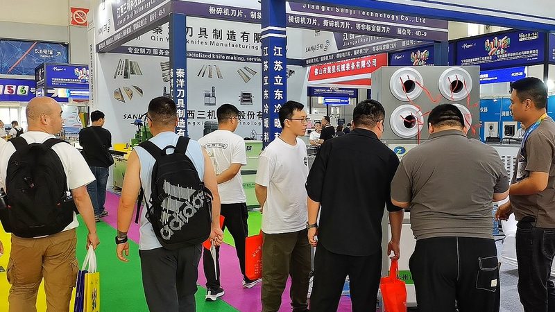 包装设计：品牌对比背后的设计逻辑